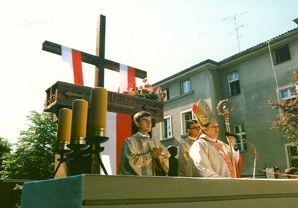 1989 Przewiezienie relikwii Pniewy